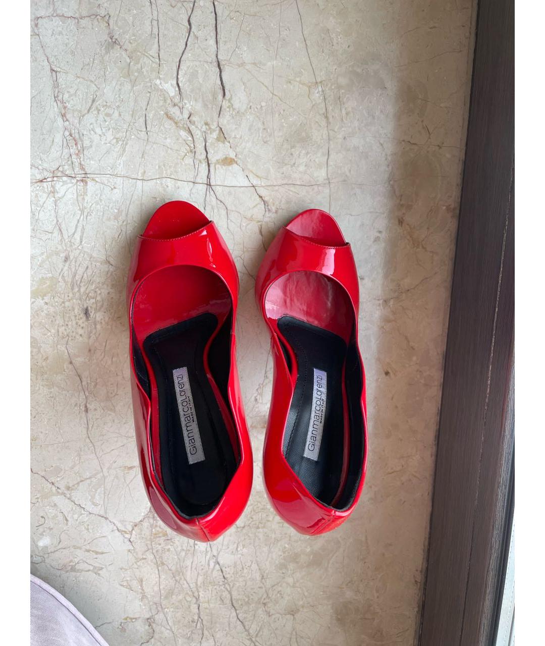 GIAN MARCO LORENZI Красные туфли из лакированной кожи, фото 3