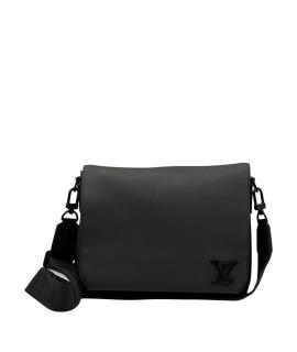 LOUIS VUITTON Сумка на плечо