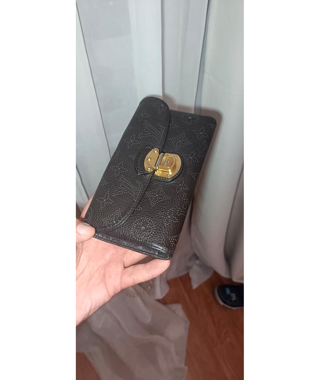 LOUIS VUITTON Черный кожаный кошелек, фото 7