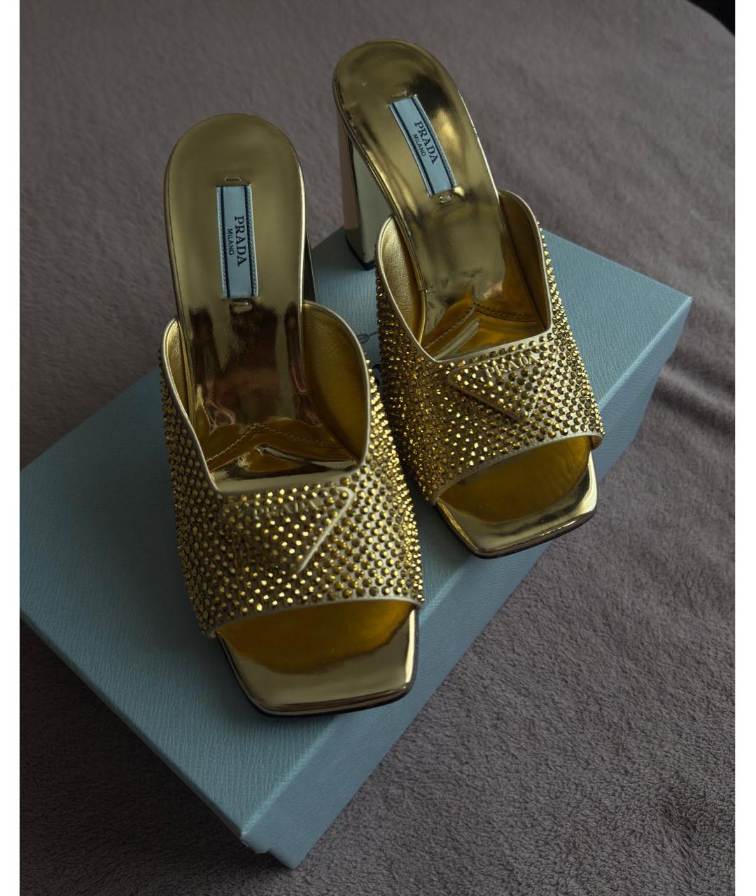PRADA Золотые кожаные туфли, фото 8