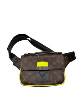 LOUIS VUITTON Поясная сумка