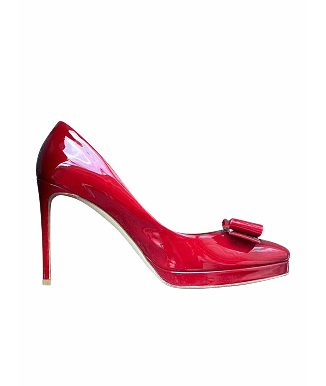 SALVATORE FERRAGAMO Красные туфли из лакированной кожи, фото 1