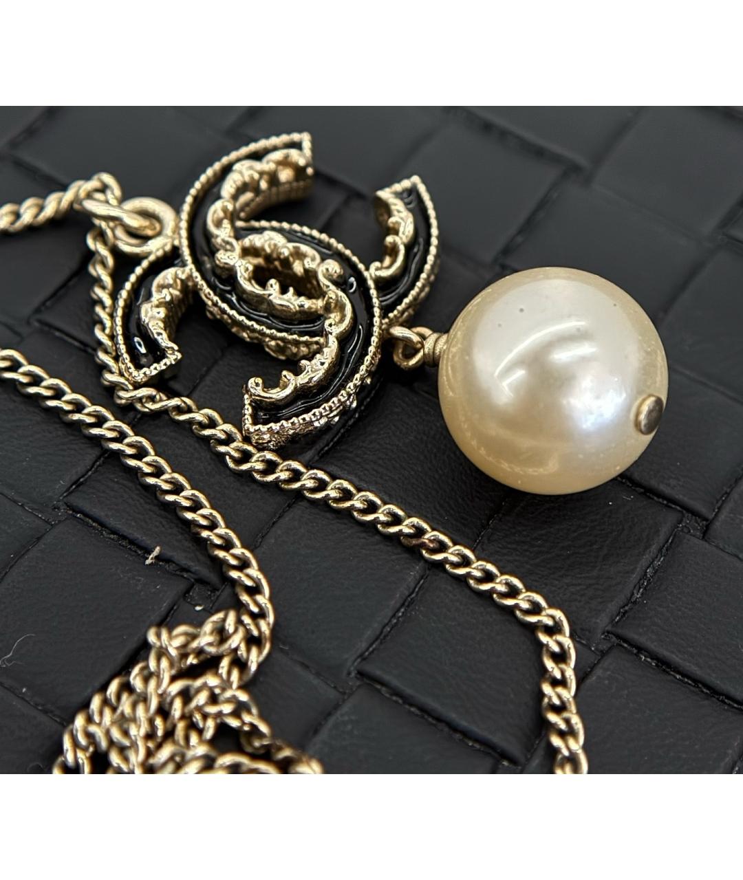 CHANEL Золотая металлическая подвеска, фото 3