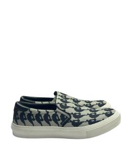 LOUIS VUITTON Слипоны
