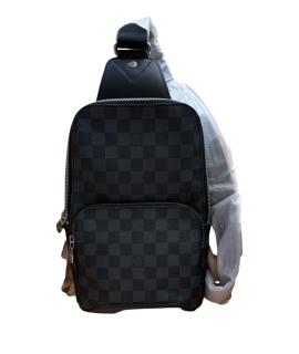 LOUIS VUITTON Сумка на плечо