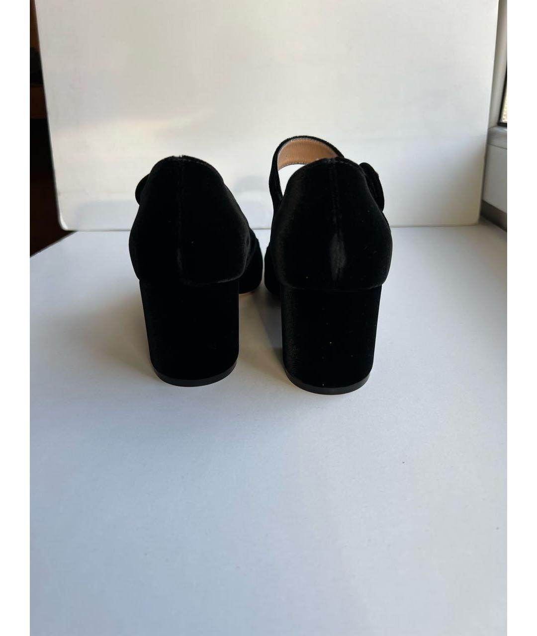 GIANVITO ROSSI Черные бархатные туфли, фото 4