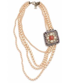 CHANEL Колье