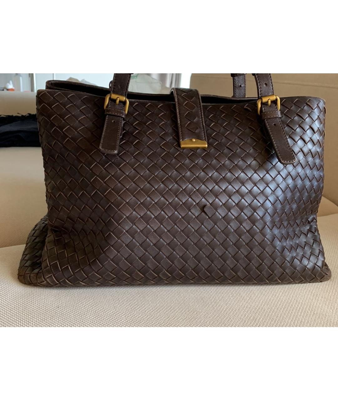 BOTTEGA VENETA Коричневая кожаная сумка с короткими ручками, фото 2