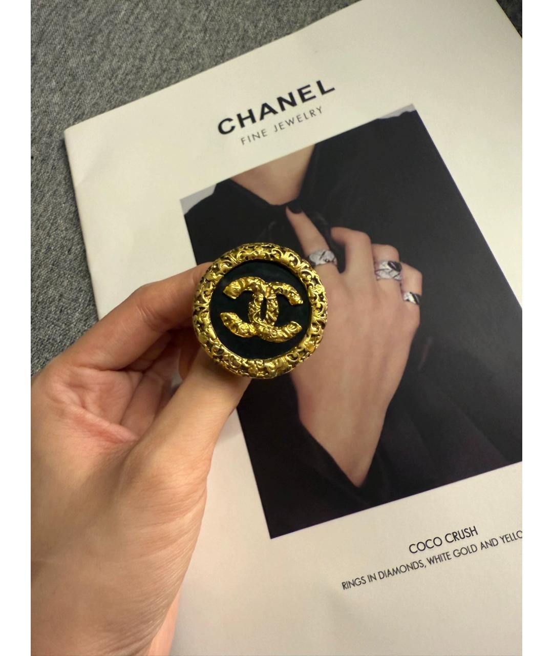 CHANEL Черная металлическая брошь, фото 4