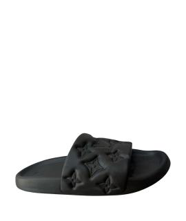 LOUIS VUITTON Шлепанцы