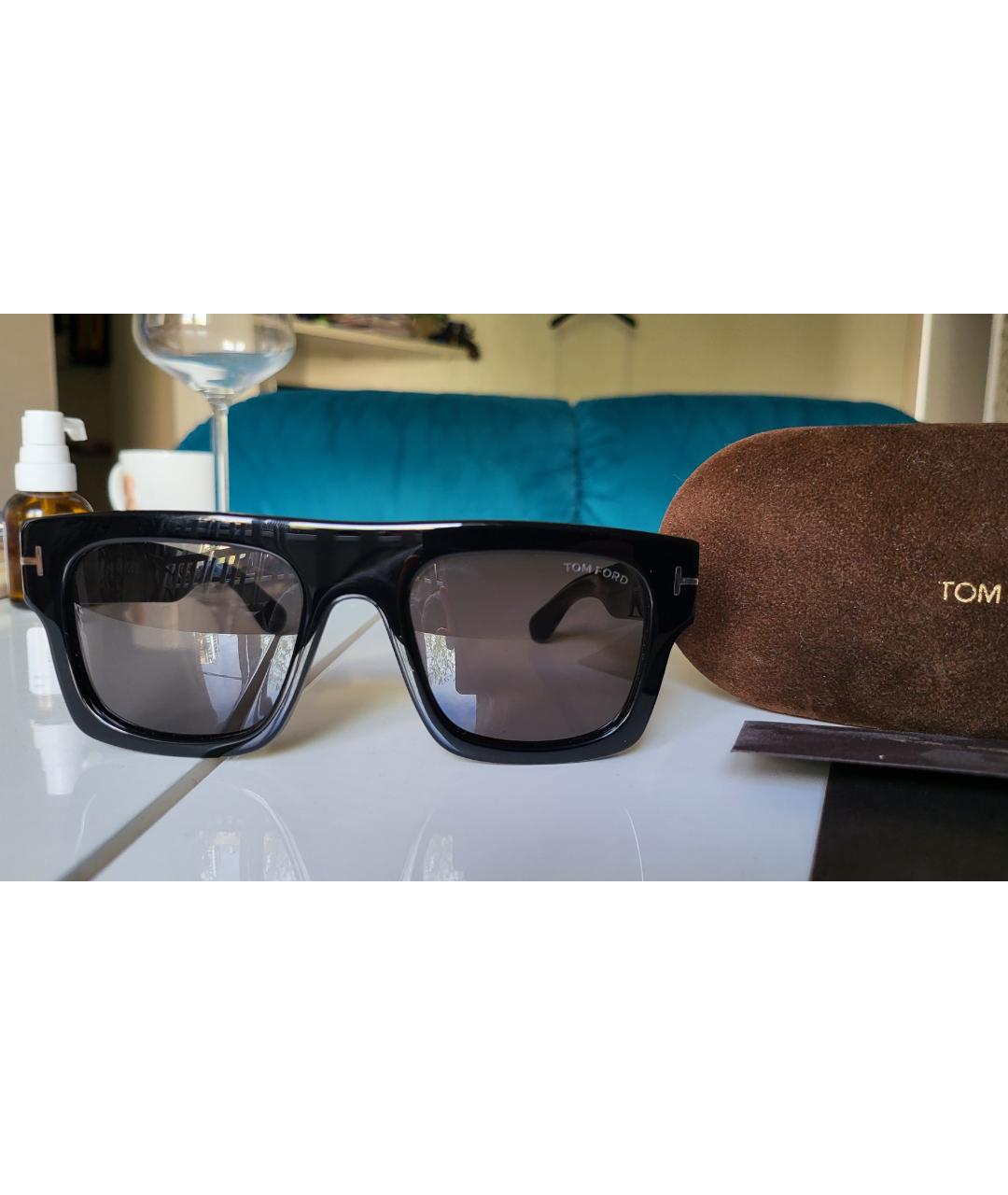 TOM FORD Черные пластиковые солнцезащитные очки, фото 7