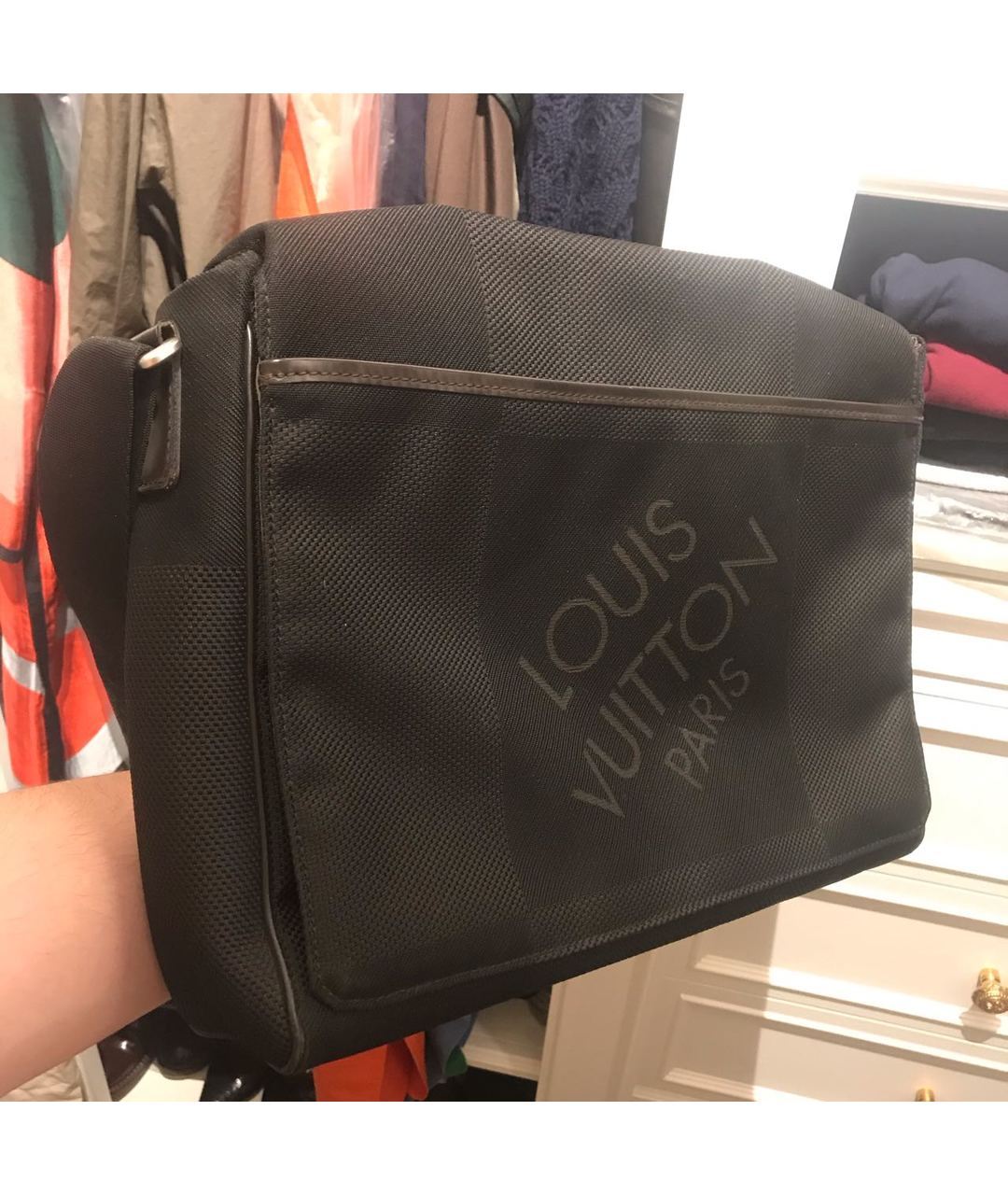 LOUIS VUITTON PRE-OWNED Черная тканевая сумка на плечо, фото 2
