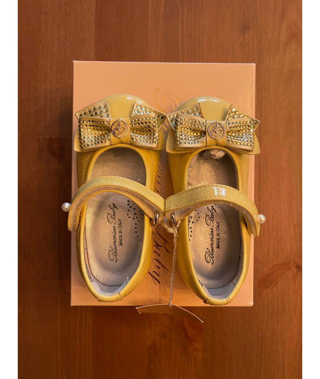 BLUMARINE BABY Желтые балетки и туфли из лакированной кожи, фото 3