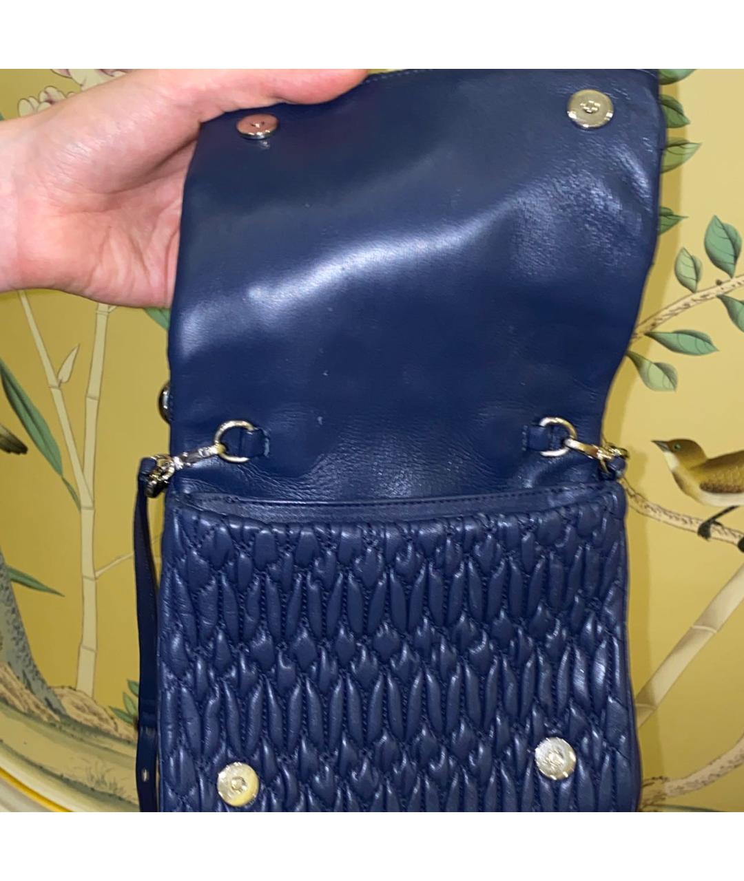 MIU MIU Синяя сумка через плечо из лакированной кожи, фото 5