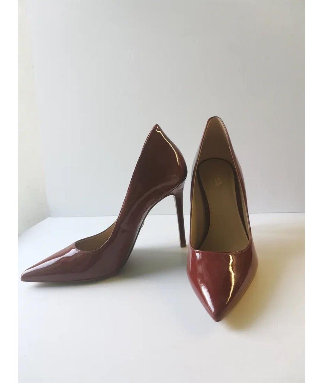 MICHAEL KORS Бордовые туфли из лакированной кожи, фото 3
