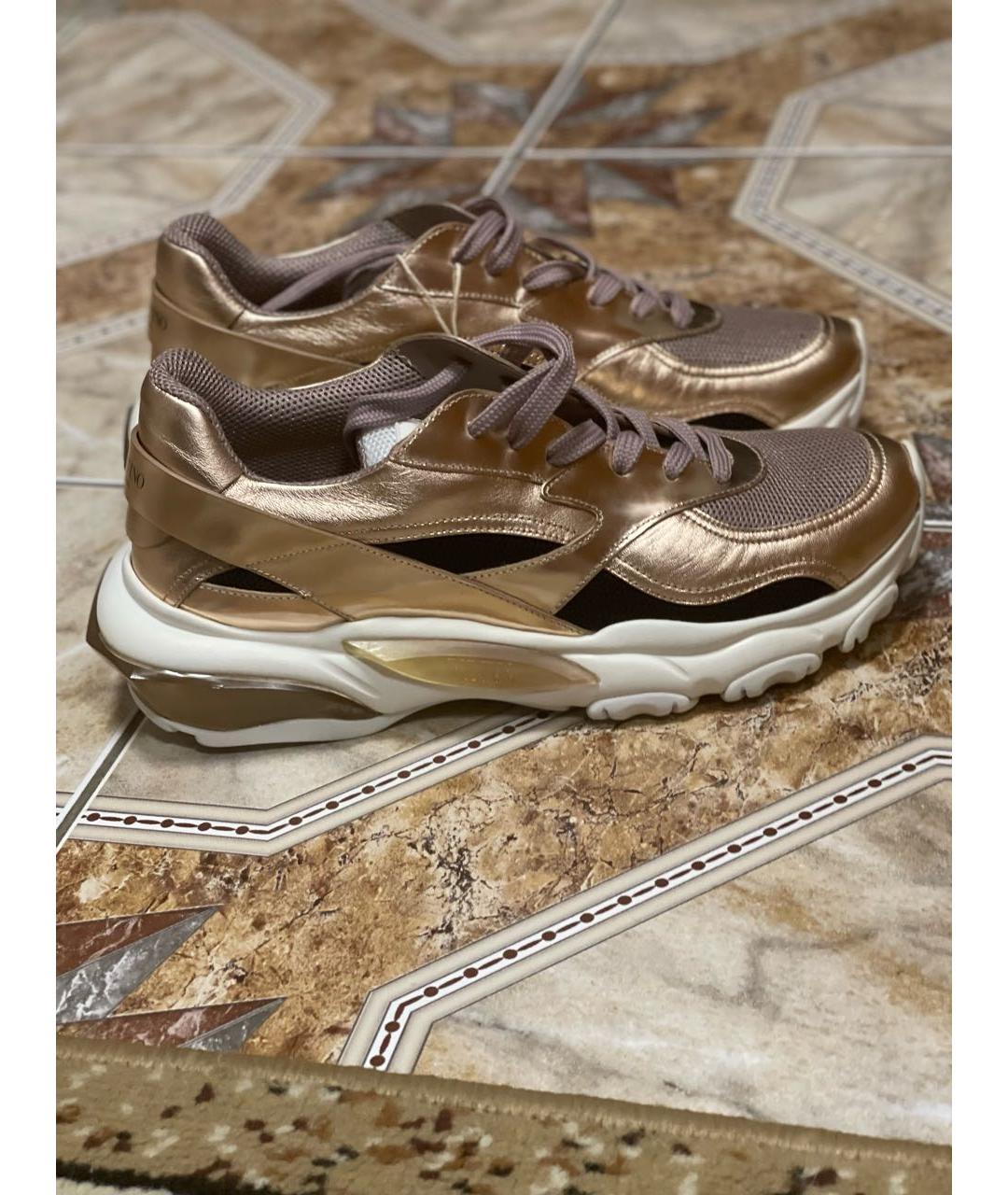 VALENTINO Золотые кожаные кроссовки, фото 7