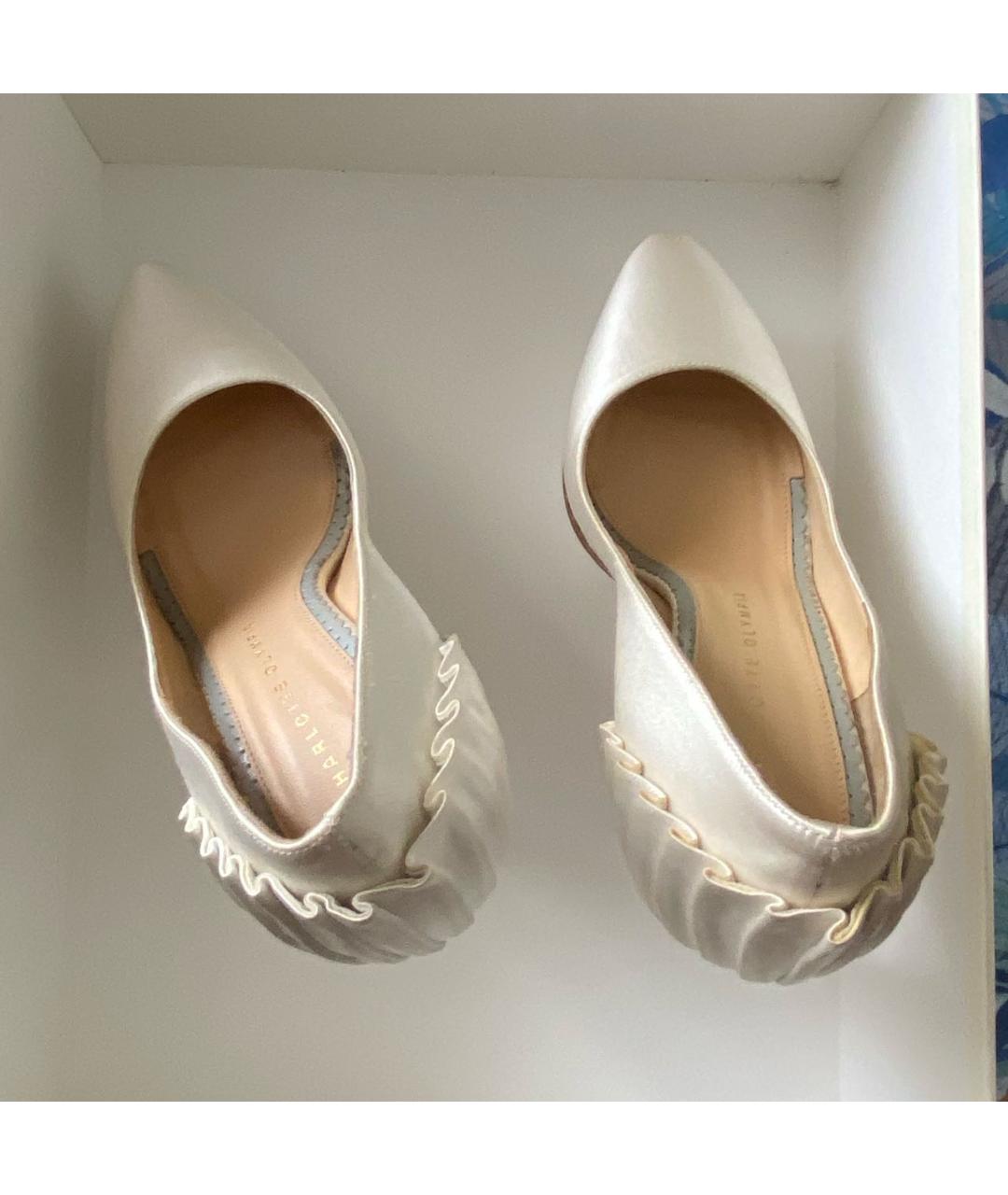 CHARLOTTE OLYMPIA Белые текстильные свадебные туфли на высоком каблуке, фото 3
