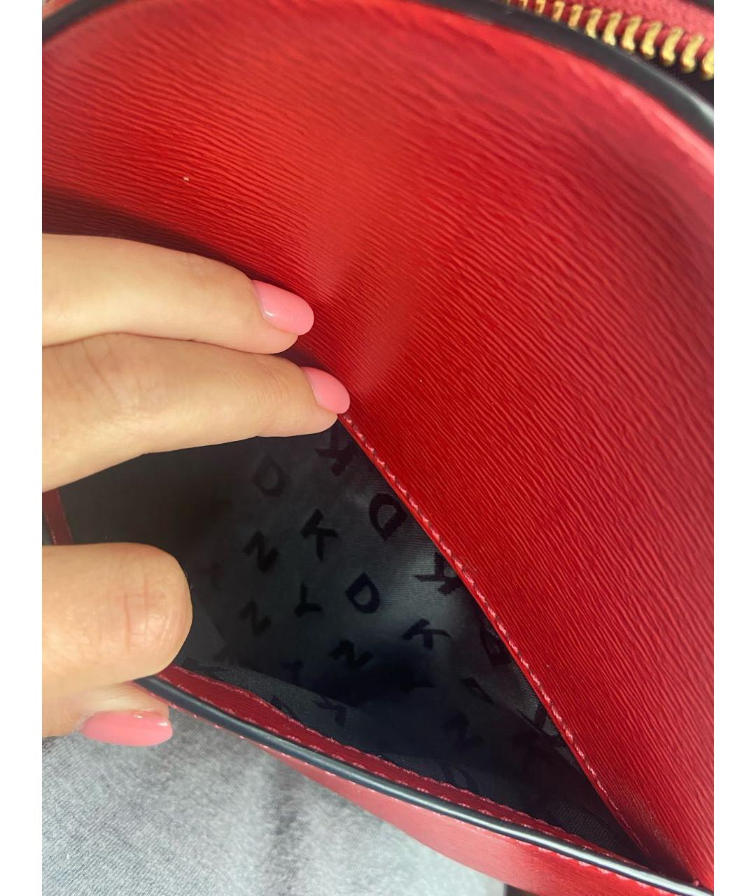 DKNY Красная сумка через плечо из искусственной кожи, фото 5