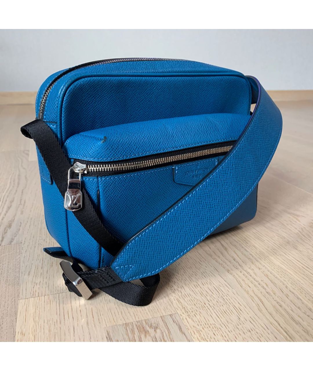 LOUIS VUITTON PRE-OWNED Синяя кожаная сумка на плечо, фото 2
