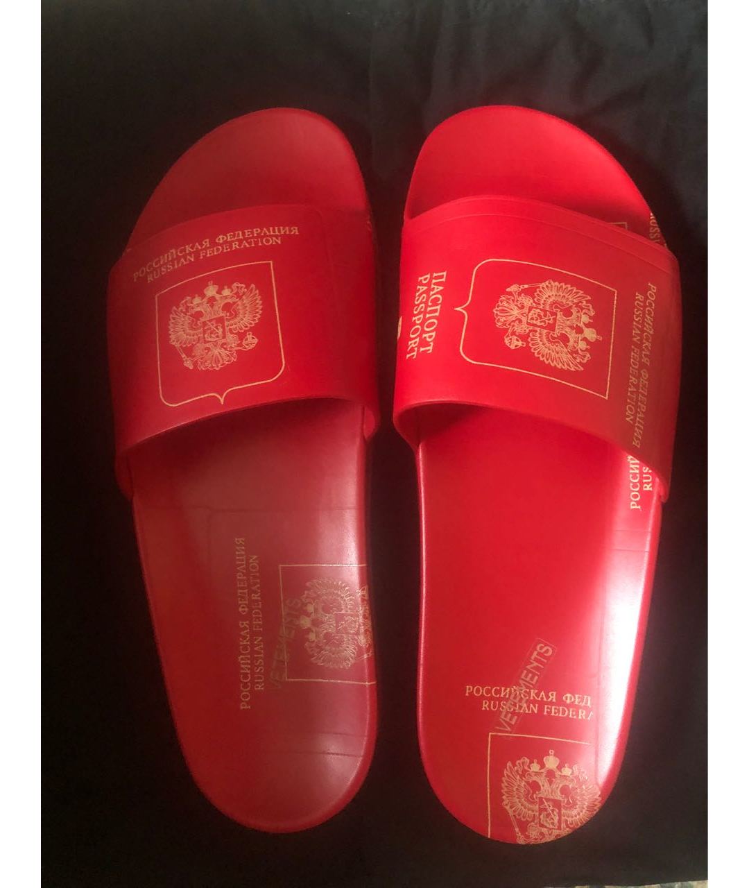 VETEMENTS Красные кожаные сандалии, фото 3