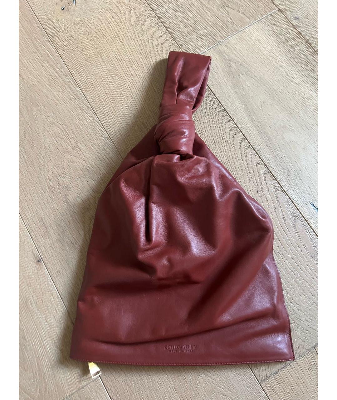 BOTTEGA VENETA Бордовая кожаная сумка с короткими ручками, фото 4