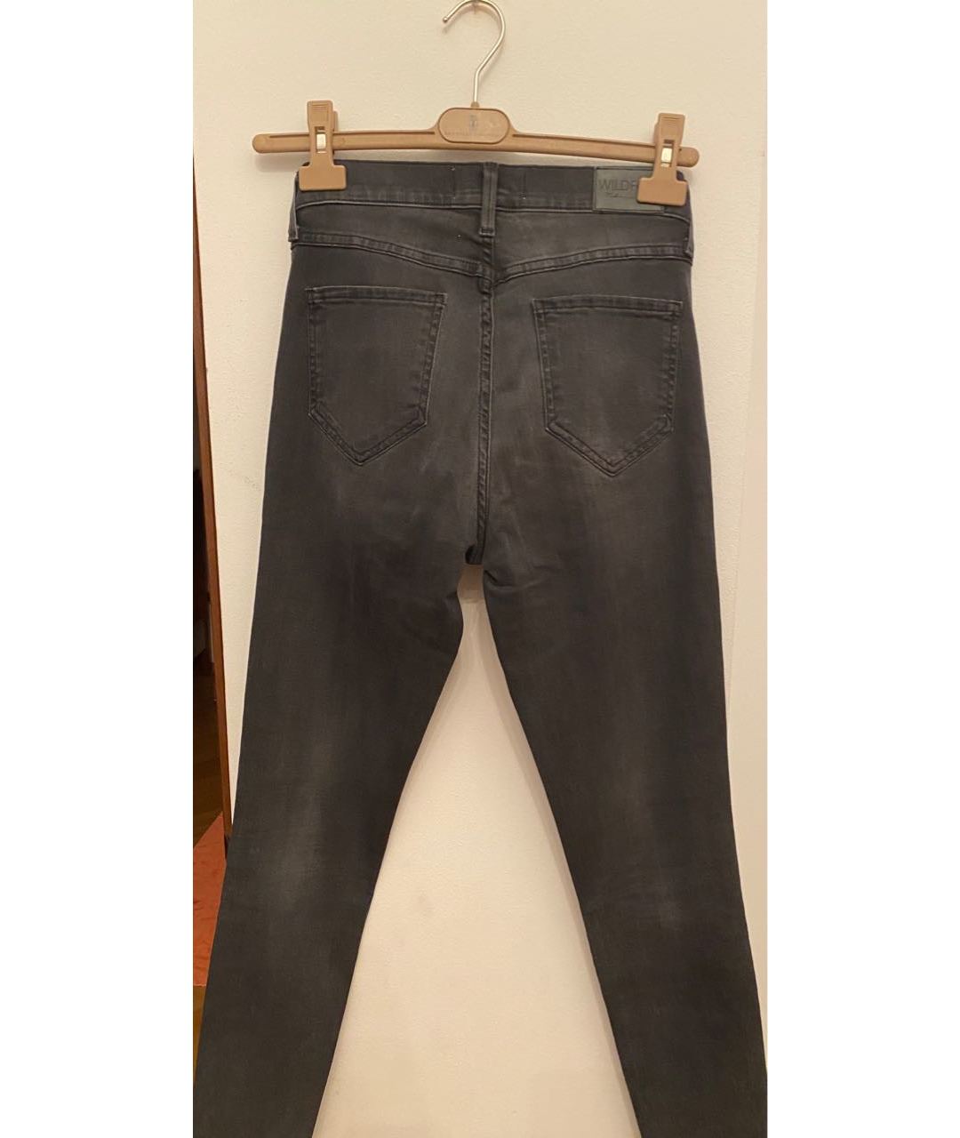 WILDFOX Серые хлопко-полиэстеровые джинсы слим, фото 2