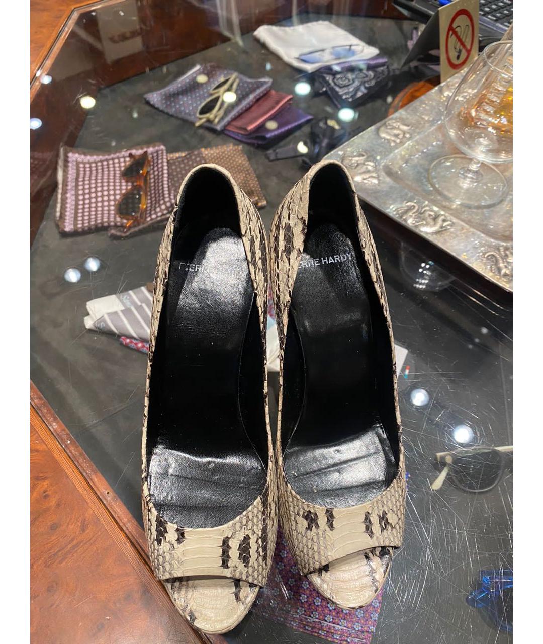 PIERRE HARDY Бежевые туфли из экзотической кожи, фото 2