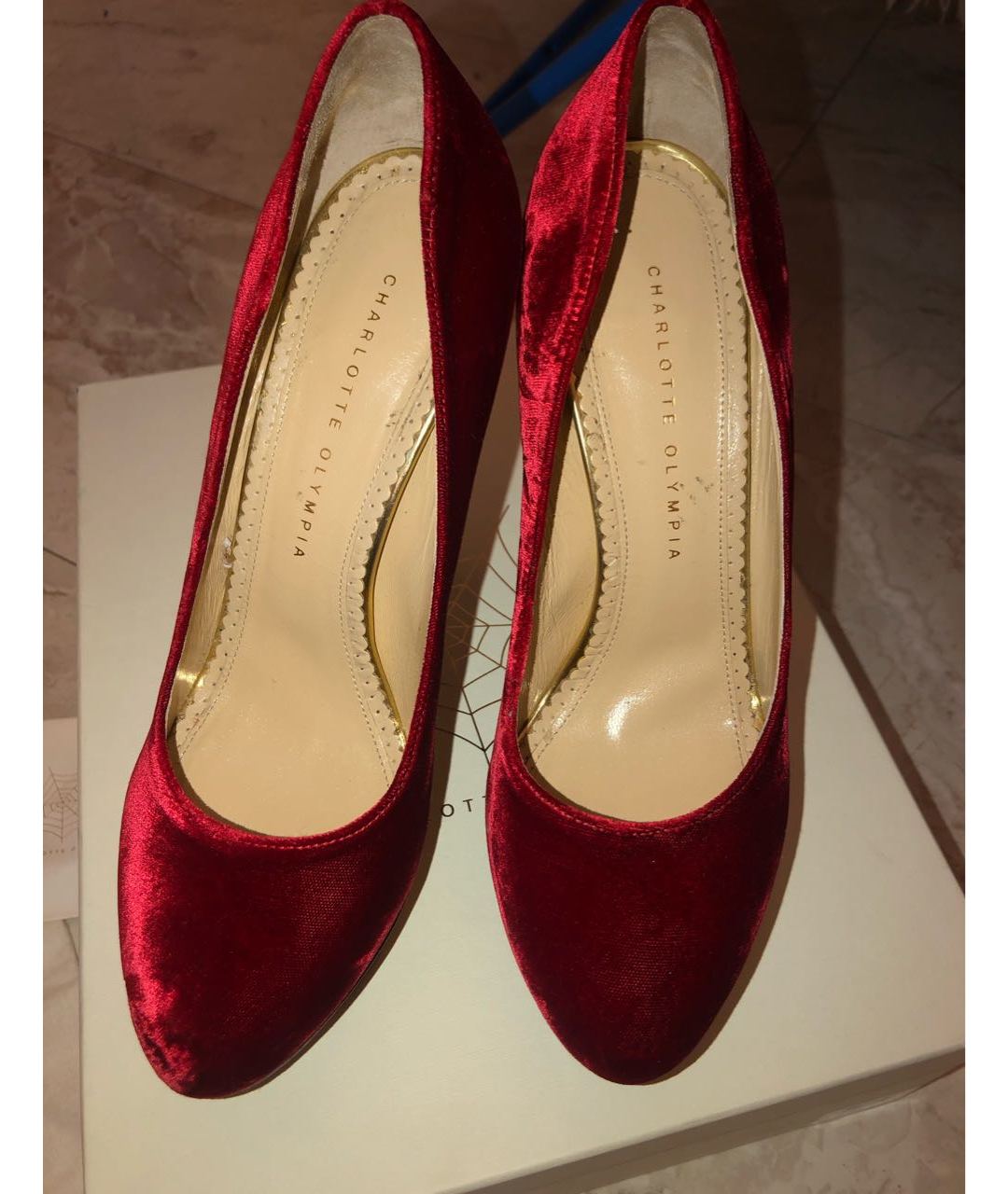 CHARLOTTE OLYMPIA Красные бархатные туфли, фото 8