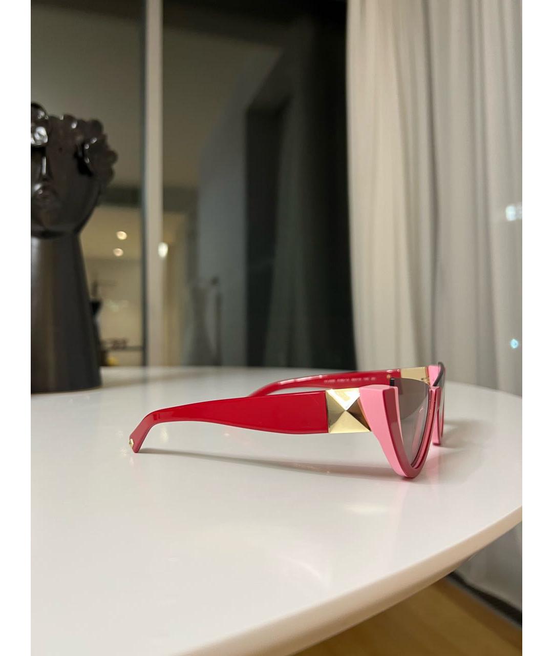 VALENTINO Розовые пластиковые солнцезащитные очки, фото 2