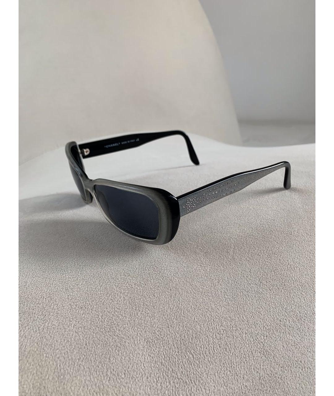 CHANEL PRE-OWNED Антрацитовые пластиковые солнцезащитные очки, фото 6