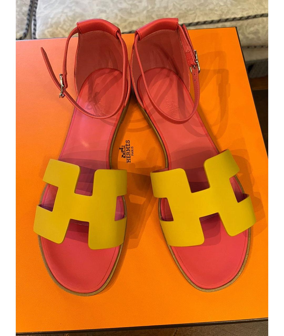 HERMES PRE-OWNED Желтые кожаные сандалии, фото 4