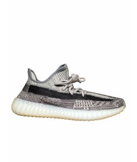 

Кроссовки ADIDAS YEEZY