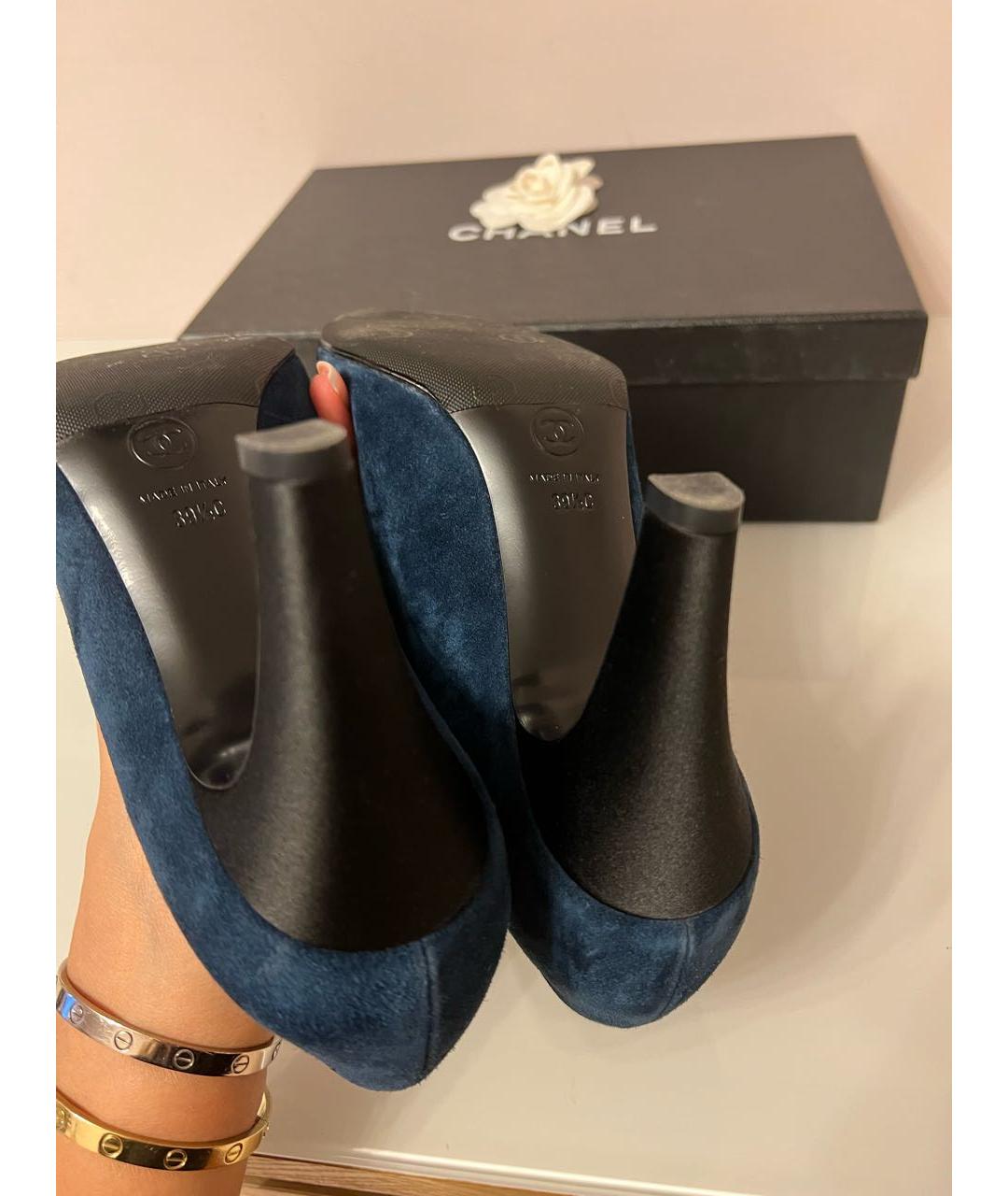 CHANEL PRE-OWNED Синие замшевые туфли, фото 5