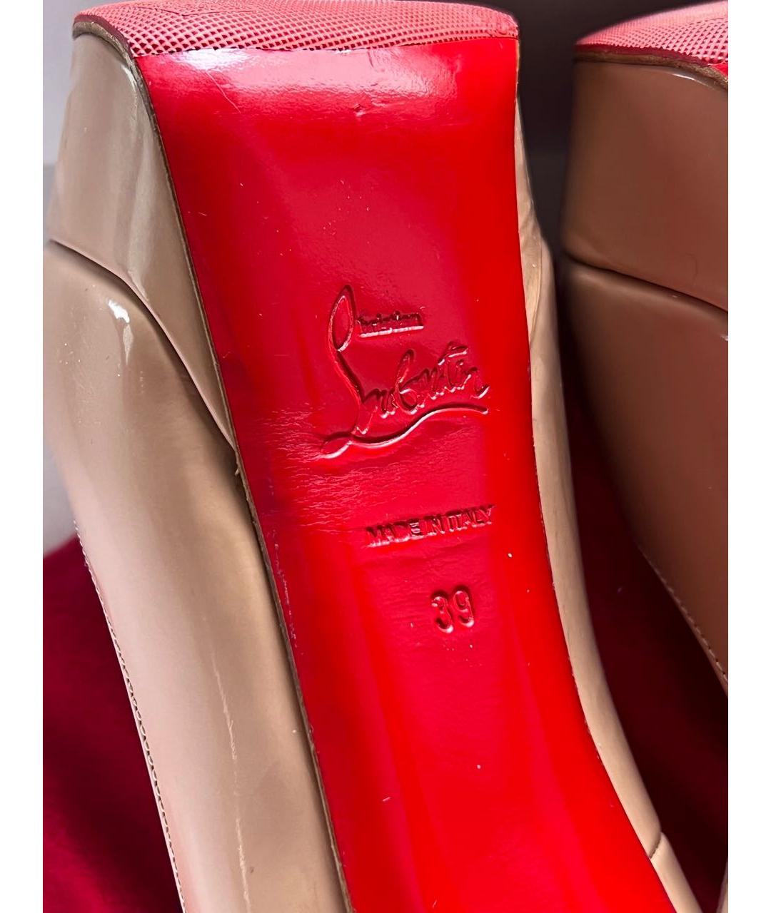 CHRISTIAN LOUBOUTIN Бежевые туфли из лакированной кожи, фото 4