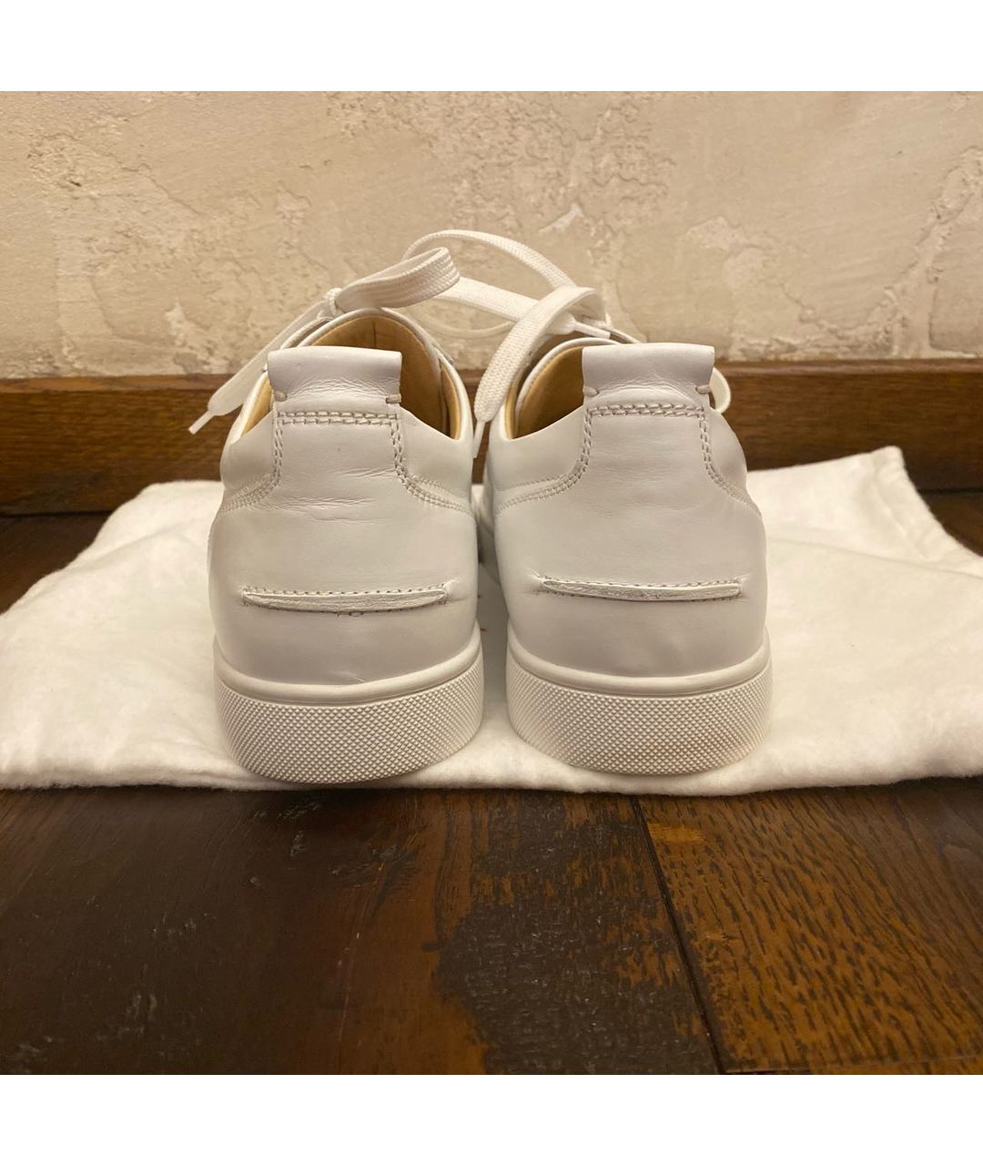 CHRISTIAN LOUBOUTIN Белые кожаные низкие кроссовки / кеды, фото 4