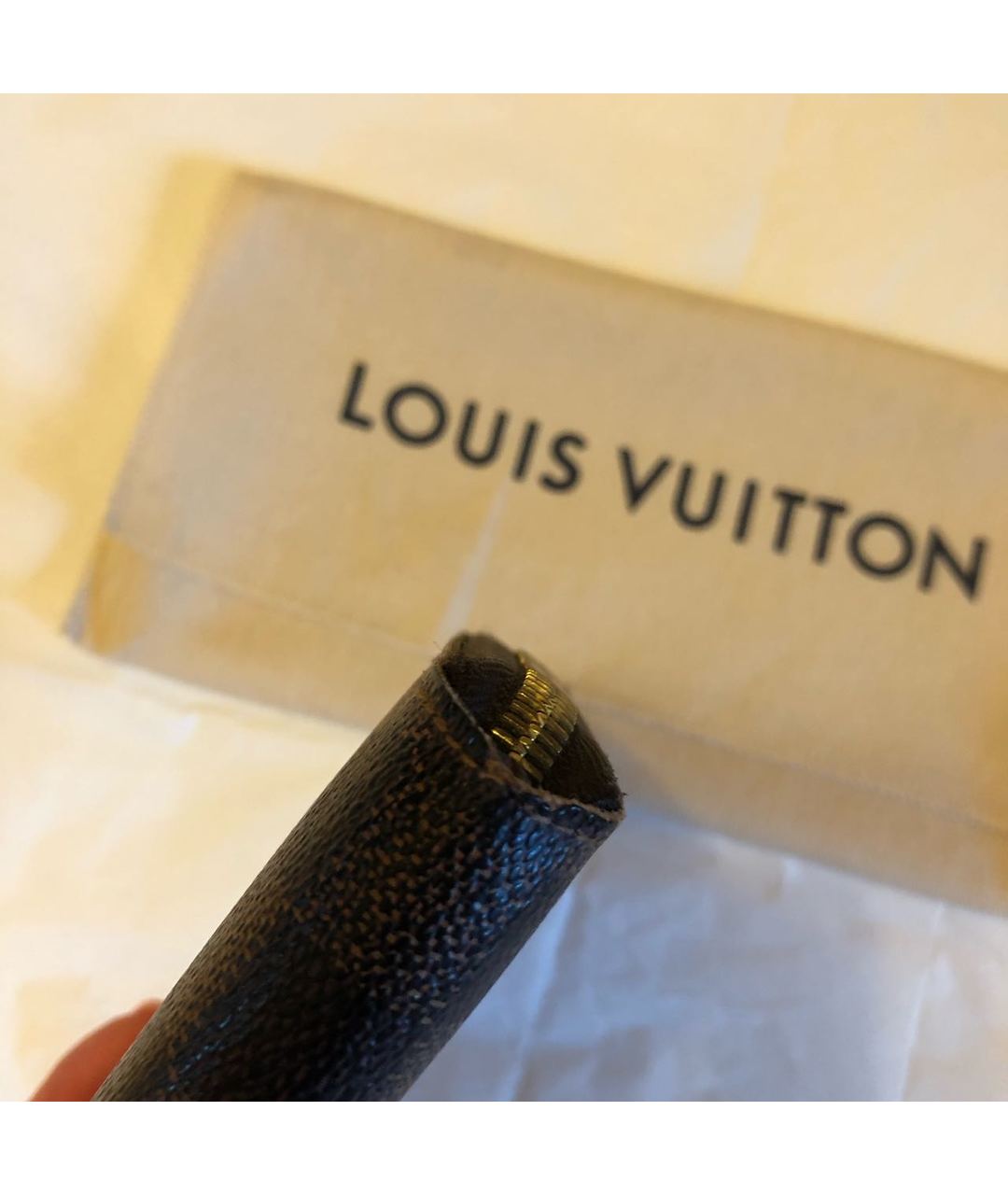 LOUIS VUITTON PRE-OWNED Коричневый кожаный кошелек, фото 4