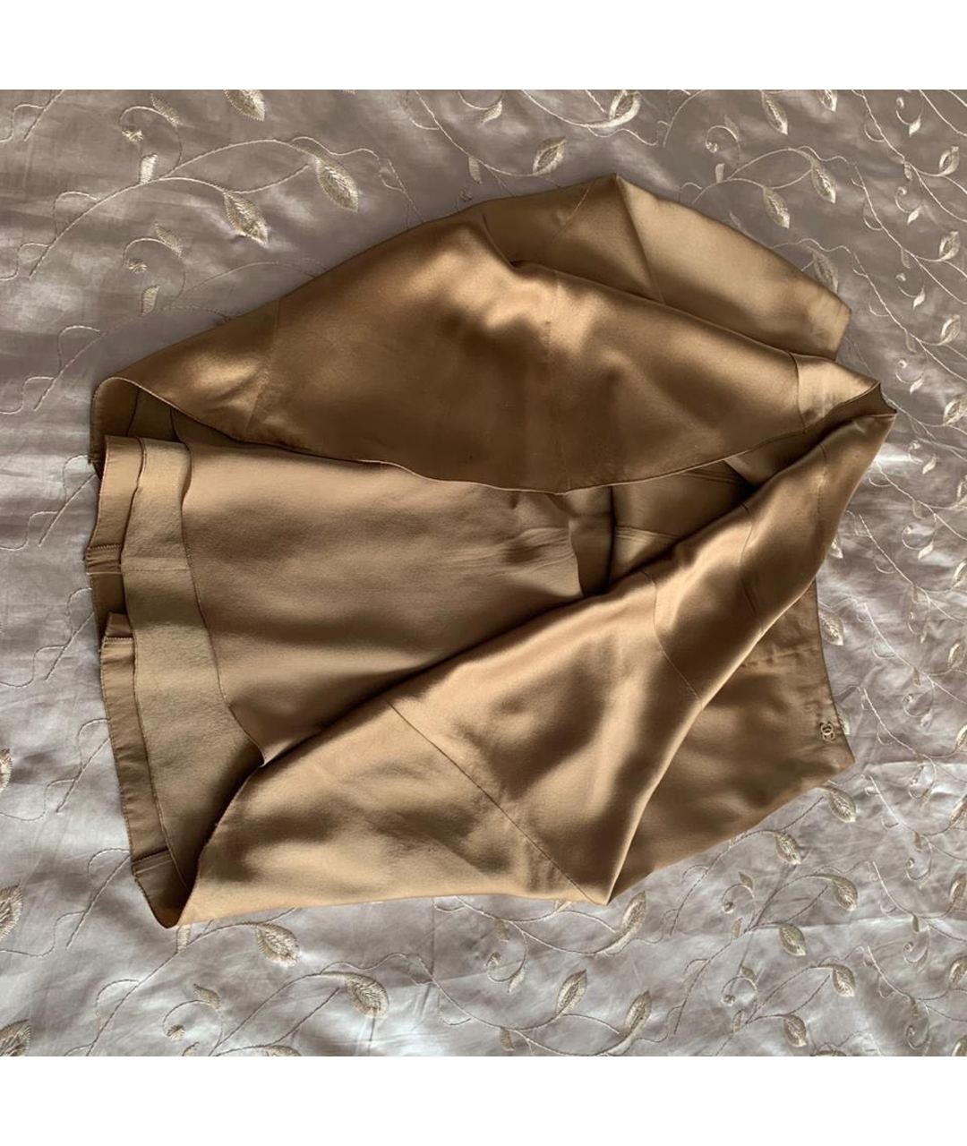 CHANEL PRE-OWNED Золотая шелковая юбка миди, фото 7