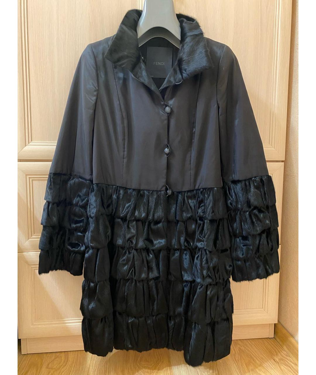 FENDI Черное меховое пальто, фото 2