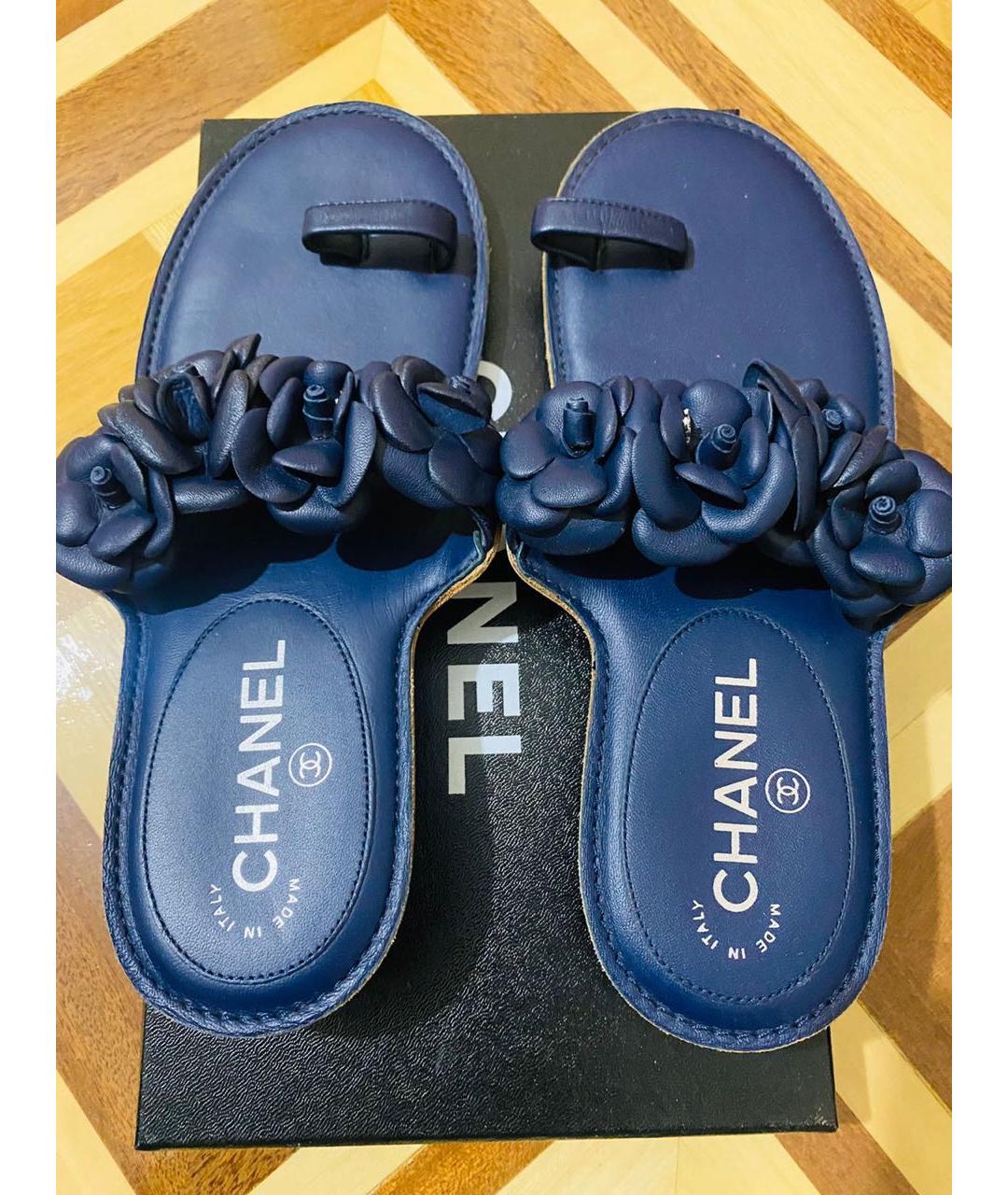 CHANEL Синие кожаные шлепанцы, фото 3