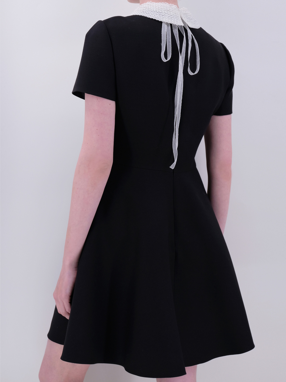 VALENTINO Черное шерстяное повседневное платье, фото 3