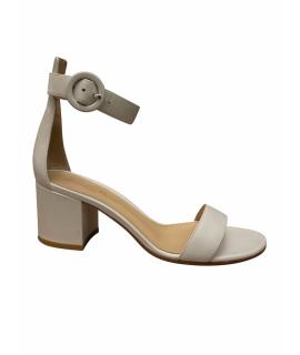 GIANVITO ROSSI Босоножки