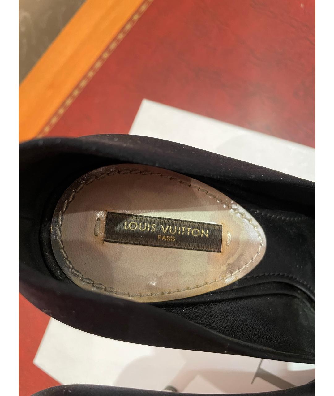 LOUIS VUITTON Черные текстильные туфли, фото 4