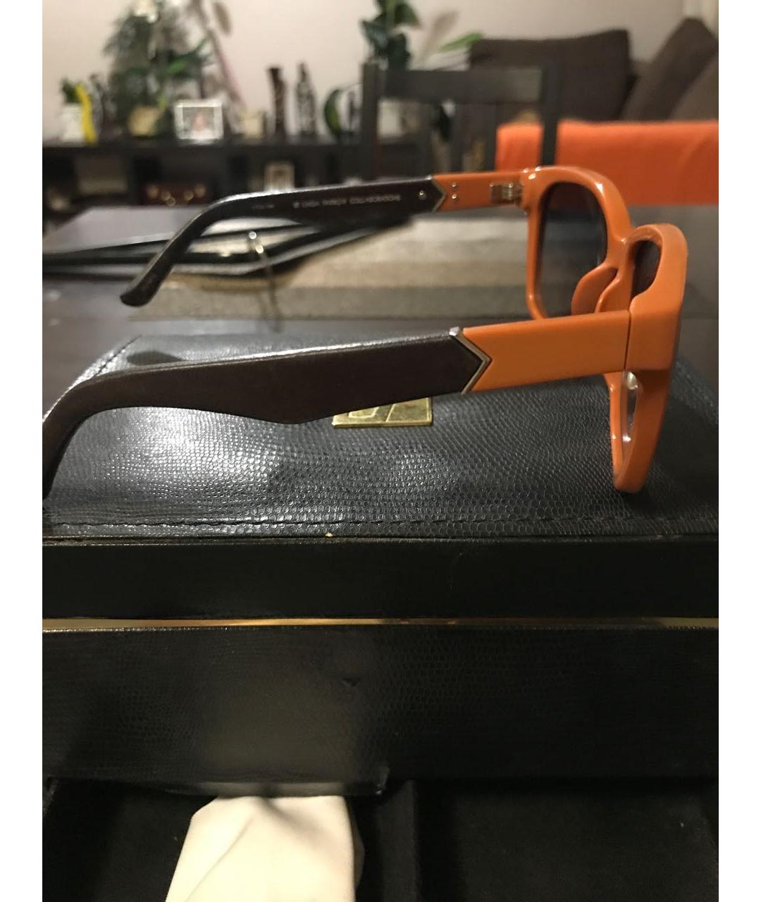 LINDA FARROW Оранжевое пластиковые солнцезащитные очки, фото 4