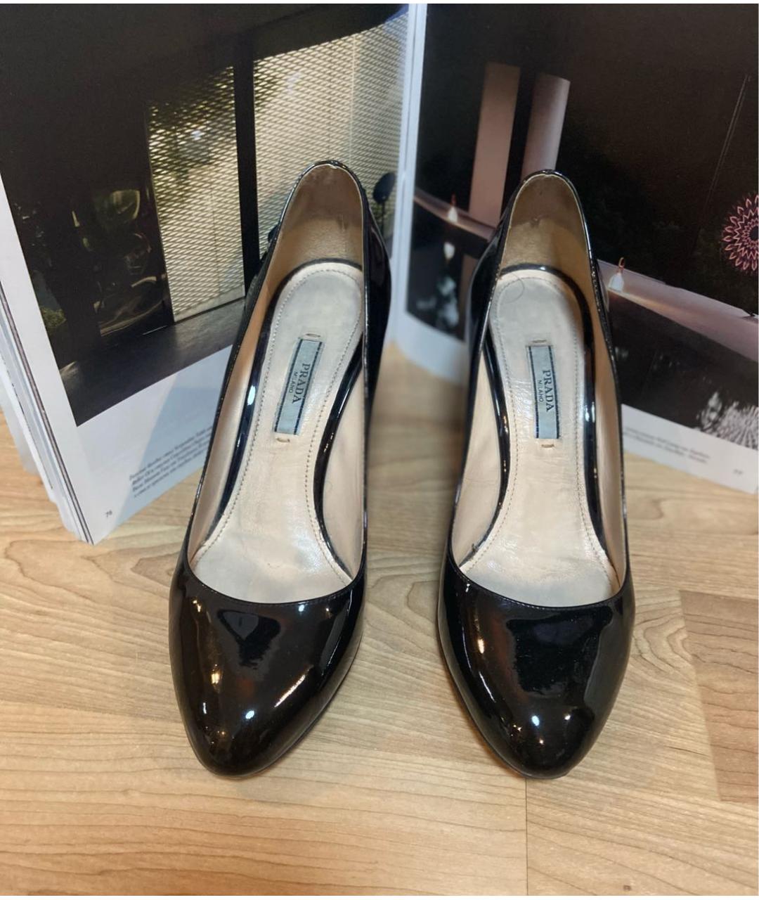 PRADA Черные туфли из лакированной кожи, фото 3