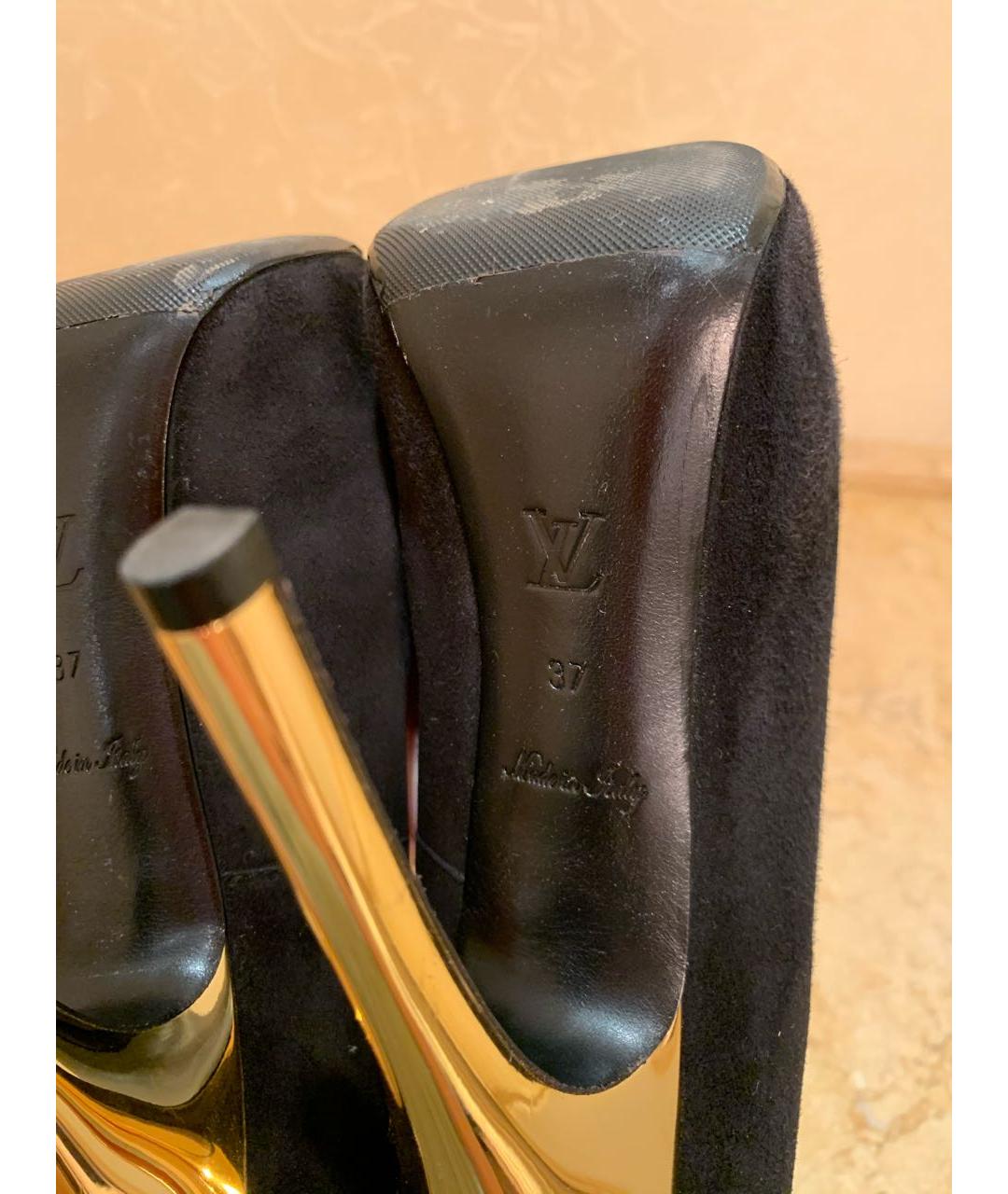 LOUIS VUITTON Черные замшевые туфли, фото 6