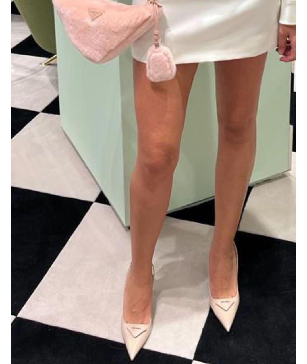PRADA Бежевые кожаные лодочки на низком каблуке, фото 4