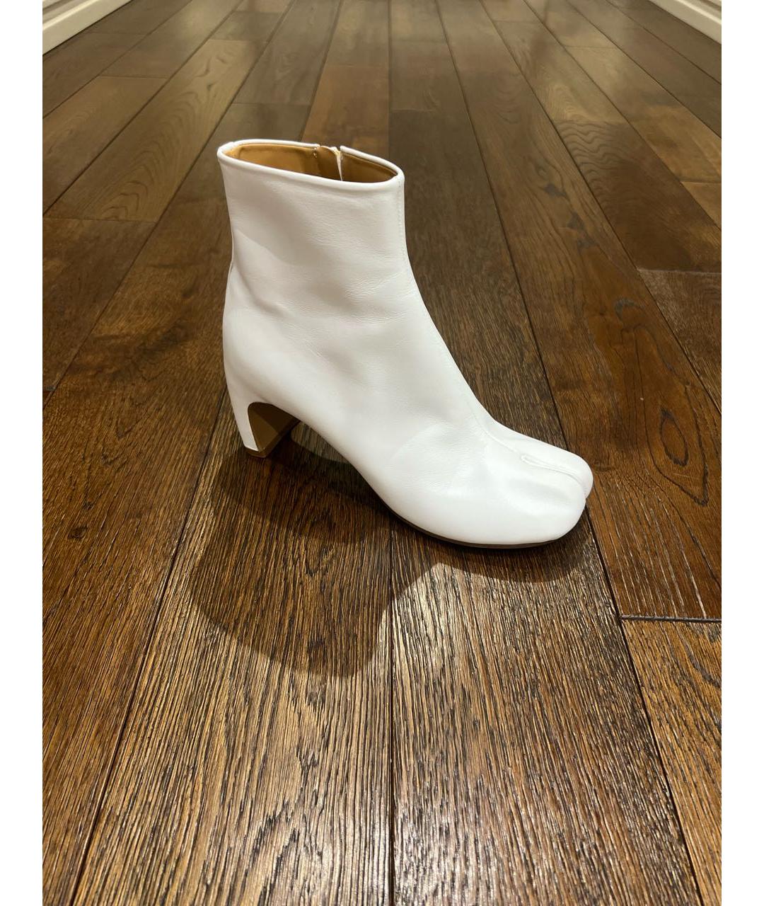 MAISON MARGIELA Белые кожаные ботильоны, фото 8