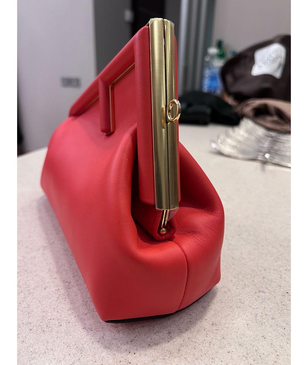 FENDI Красная кожаная сумка с короткими ручками, фото 3