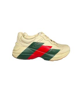 

Низкие кроссовки / кеды GUCCI