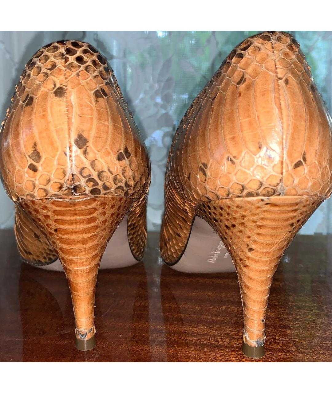 SALVATORE FERRAGAMO Коричневые туфли из экзотической кожи, фото 4